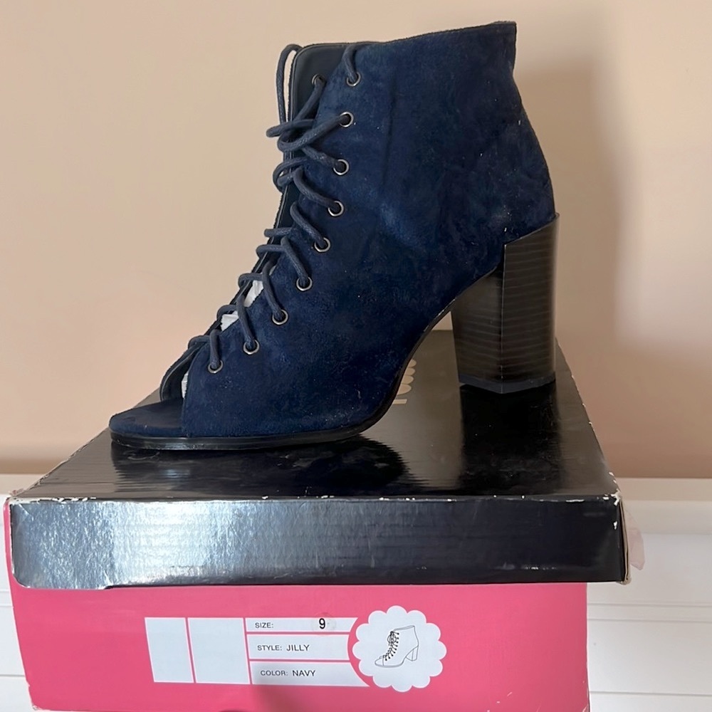 Charlotte Russe open toe shoes